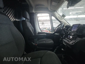 2025 Ram ProMaster 2500 Cargo Van Tradesman w/Passenger Seat Low Roof 136.0" WB - miniatura 8