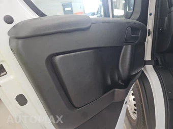 2025 Ram ProMaster 2500 Cargo Van Tradesman w/Passenger Seat Low Roof 136.0" WB - miniatura 9