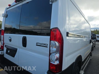 2025 Ram ProMaster 2500 Cargo Van Tradesman w/Passenger Seat Low Roof 136.0" WB - miniatura 4