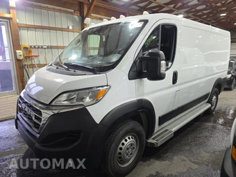 2025 Ram ProMaster 2500 Cargo Van Tradesman w/Passenger Seat Low Roof 136.0" WB - samochód z USA z aukcji Manheim, oferta Kup Teraz w AUTOMAX