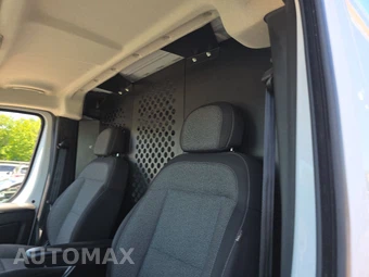2025 Ram ProMaster 2500 Cargo Van Tradesman w/Passenger Seat Low Roof 136.0" WB - miniatura 13