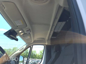 2025 Ram ProMaster 2500 Cargo Van Tradesman w/Passenger Seat Low Roof 136.0" WB - miniatura 19
