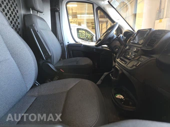 2025 Ram ProMaster 2500 Cargo Van Tradesman w/Passenger Seat Low Roof 136.0" WB - miniatura 8