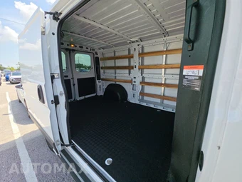 2025 Ram ProMaster 2500 Cargo Van Tradesman w/Passenger Seat Low Roof 136.0" WB - miniatura 13