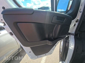 2025 Ram ProMaster 2500 Cargo Van Tradesman w/Passenger Seat Low Roof 136.0" WB - miniatura 9
