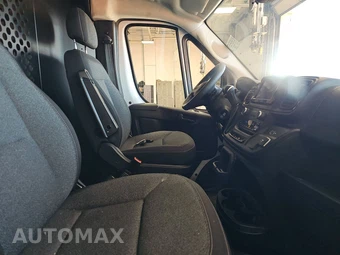 2025 Ram ProMaster 2500 Cargo Van Tradesman w/Passenger Seat Low Roof 136.0" WB - miniatura 8