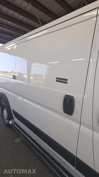 2025 Ram ProMaster 2500 Cargo Van Tradesman w/Passenger Seat Low Roof 136.0" WB - miniatura 18