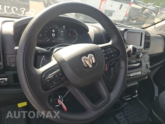 2025 Ram ProMaster 2500 Cargo Van Tradesman w/Passenger Seat Low Roof 136.0" WB - miniatura 10