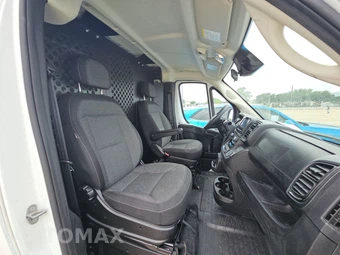 2025 Ram ProMaster 2500 Cargo Van Tradesman w/Passenger Seat Low Roof 136.0" WB - miniatura 8