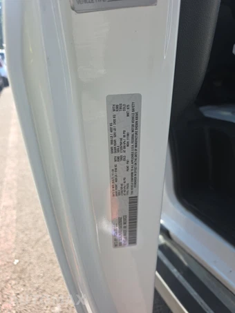 2025 Ram ProMaster 2500 Cargo Van Tradesman w/Passenger Seat Low Roof 136.0" WB - miniatura 13