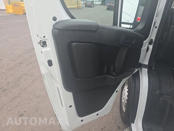 2025 Ram ProMaster 2500 Cargo Van Tradesman w/Passenger Seat Low Roof 136.0" WB - miniatura 9