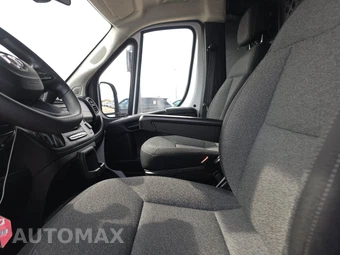2025 Ram ProMaster 2500 Cargo Van Tradesman w/Passenger Seat Low Roof 136.0" WB - miniatura 7