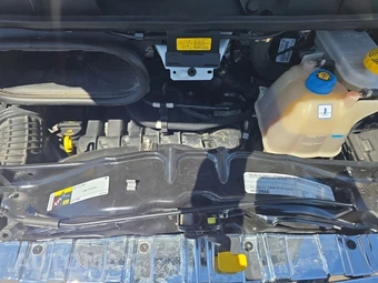 2025 Ram ProMaster 2500 Cargo Van Tradesman w/Passenger Seat Low Roof 136.0" WB - miniatura 14