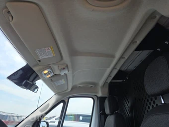 2025 Ram ProMaster 2500 Cargo Van Tradesman w/Passenger Seat Low Roof 136.0" WB - miniatura 16