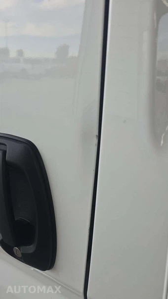 2025 Ram ProMaster 2500 Cargo Van Tradesman w/Passenger Seat Low Roof 136.0" WB - miniatura 22