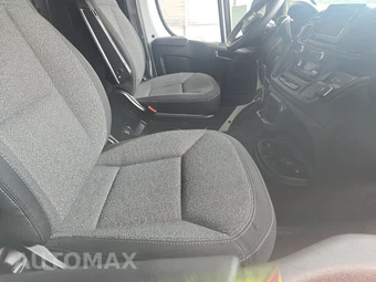 2025 Ram ProMaster 2500 Cargo Van Tradesman w/Passenger Seat Low Roof 136.0" WB - miniatura 8