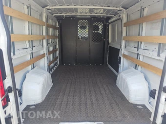 2025 Ram ProMaster 2500 Cargo Van Tradesman w/Passenger Seat Low Roof 136.0" WB - miniatura 15