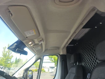 2025 Ram ProMaster 2500 Cargo Van Tradesman w/Passenger Seat Low Roof 136.0" WB - miniatura 18
