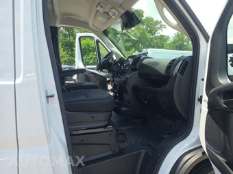 2025 Ram ProMaster 2500 Cargo Van Tradesman w/Passenger Seat Low Roof 136.0" WB - miniatura 8
