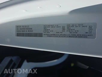 2025 Ram ProMaster 2500 Cargo Van Tradesman w/Passenger Seat Low Roof 136.0" WB - miniatura 14