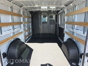 2025 Ram ProMaster 2500 Cargo Van Tradesman w/Passenger Seat Low Roof 136.0" WB - miniatura 13