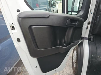 2025 Ram ProMaster 2500 Cargo Van Tradesman w/Passenger Seat Low Roof 136.0" WB - miniatura 9