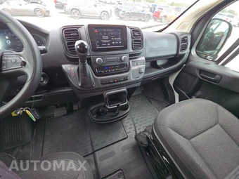 2025 Ram ProMaster 2500 Cargo Van Tradesman w/Passenger Seat Low Roof 136.0" WB - miniatura 11