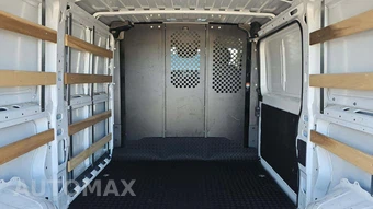 2025 Ram ProMaster 2500 Cargo Van Tradesman w/Passenger Seat Low Roof 136.0" WB - miniatura 32