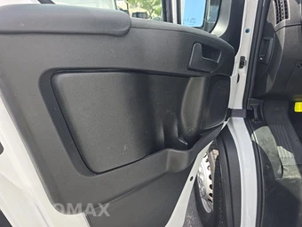 2025 Ram ProMaster 2500 Cargo Van Tradesman w/Passenger Seat Low Roof 136.0" WB - miniatura 9