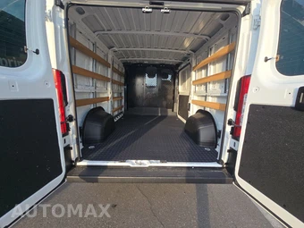 2025 Ram ProMaster 2500 Cargo Van Tradesman w/Passenger Seat Low Roof 136.0" WB - miniatura 16