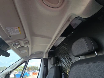 2025 Ram ProMaster 2500 Cargo Van Tradesman w/Passenger Seat Low Roof 136.0" WB - miniatura 18