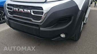 2025 Ram ProMaster 2500 Cargo Van Tradesman w/Passenger Seat Low Roof 136.0" WB - miniatura 21