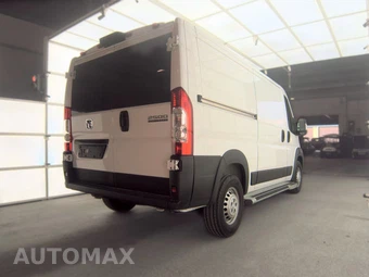 2025 Ram ProMaster 2500 Cargo Van Tradesman w/Passenger Seat Low Roof 136.0" WB - miniatura 4