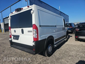 2025 Ram ProMaster 2500 Cargo Van Tradesman w/Passenger Seat Low Roof 136.0" WB - miniatura 4