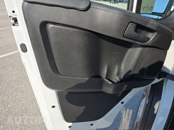 2025 Ram ProMaster 2500 Cargo Van Tradesman w/Passenger Seat Low Roof 136.0" WB - miniatura 9