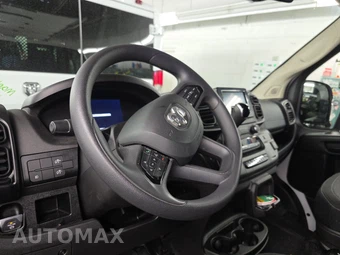 2025 Ram ProMaster 2500 Cargo Van Tradesman w/Passenger Seat Low Roof 136.0" WB - miniatura 10