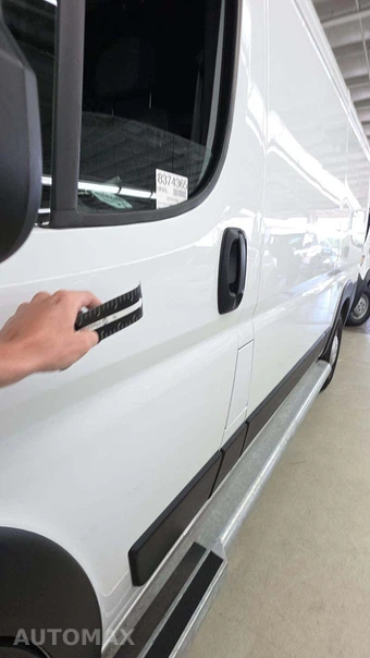 2025 Ram ProMaster 2500 Cargo Van Tradesman w/Passenger Seat Low Roof 136.0" WB - miniatura 29