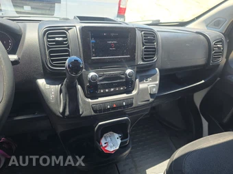 2025 Ram ProMaster 2500 Cargo Van Tradesman w/Passenger Seat Low Roof 136.0" WB - miniatura 11