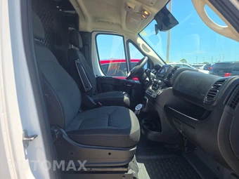 2025 Ram ProMaster 2500 Cargo Van Tradesman w/Passenger Seat Low Roof 136.0" WB - miniatura 8