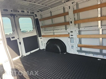 2025 Ram ProMaster 2500 Cargo Van Tradesman w/Passenger Seat Low Roof 136.0" WB - miniatura 14