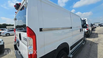2025 Ram ProMaster 2500 Cargo Van Tradesman w/Passenger Seat Low Roof 136.0" WB - miniatura 23