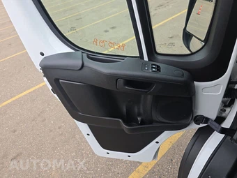 2025 Ram ProMaster 2500 Cargo Van Tradesman w/Passenger Seat Low Roof 136.0" WB - miniatura 9
