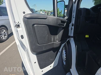 2025 Ram ProMaster 2500 Cargo Van Tradesman w/Passenger Seat Low Roof 136.0" WB - miniatura 9