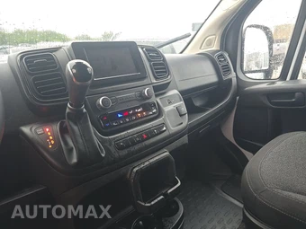2025 Ram ProMaster 2500 Cargo Van Tradesman w/Passenger Seat Low Roof 136.0" WB - miniatura 11