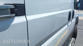 2025 Ram ProMaster 2500 Cargo Van Tradesman w/Passenger Seat Low Roof 136.0" WB - miniatura 25