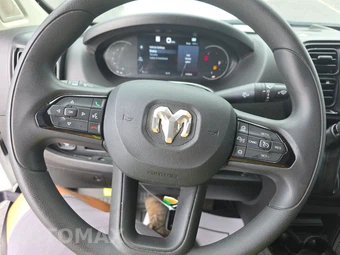 2025 Ram ProMaster 2500 Cargo Van Tradesman w/Passenger Seat Low Roof 136.0" WB - miniatura 10