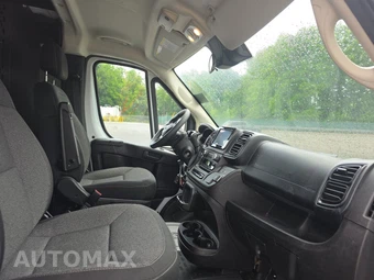2025 Ram ProMaster 2500 Cargo Van Tradesman w/Passenger Seat Low Roof 136.0" WB - miniatura 8