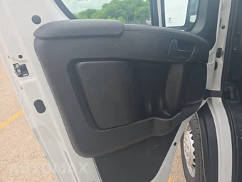 2025 Ram ProMaster 2500 Cargo Van Tradesman w/Passenger Seat Low Roof 136.0" WB - miniatura 9
