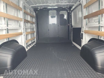 2025 Ram ProMaster 2500 Cargo Van Tradesman w/Passenger Seat Low Roof 136.0" WB - miniatura 15