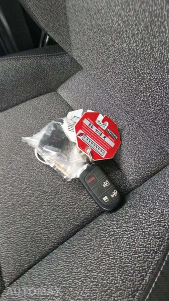 2025 Ram ProMaster 2500 Cargo Van Tradesman w/Passenger Seat Low Roof 136.0" WB - miniatura 18
